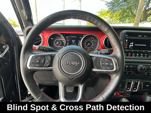 Used 2018 Jeep Wrangler Rubicon AWD/4WD image 17