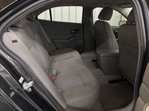 Used 2015 Chevrolet Malibu LS FWD image 12