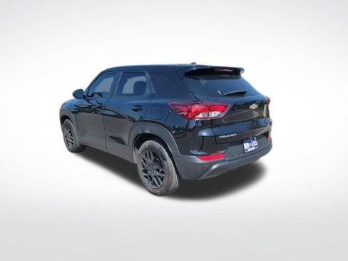 Used 2024 Chevrolet TrailBlazer LS w/ LS Convenience Package FWD image 6