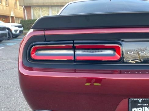 Used 2020 Dodge Challenger SRT Hellcat image 15