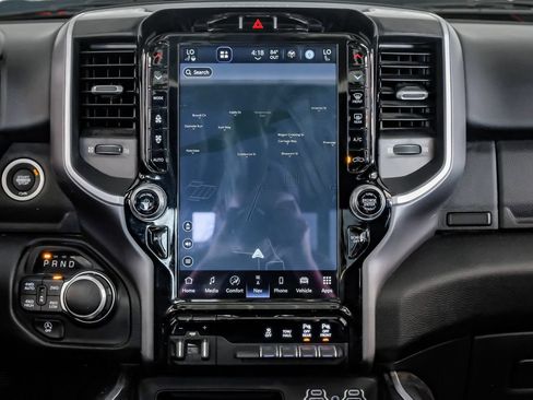 Used 2022 RAM 1500 Big Horn AWD/4WD image 22