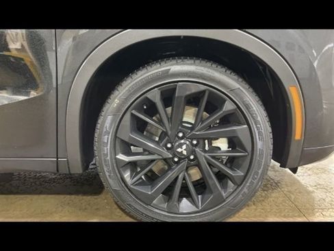 Used 2023 Mitsubishi Outlander SEL 40th Anniversary image 31