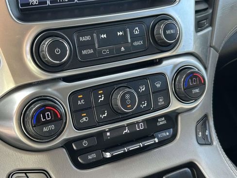 Used 2020 Chevrolet Tahoe LT image 23