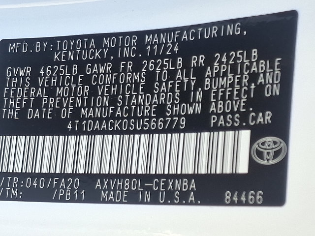 Used 2025 Toyota Camry LE FWD image 28