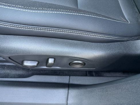 Used 2024 Chevrolet Blazer EV LT image 29