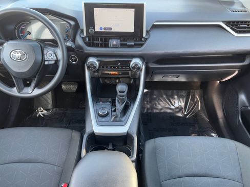 Certified 2025 Toyota RAV4 XLE image 17