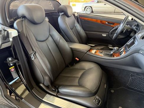 Used 2007 Mercedes-Benz SL 550 image 39