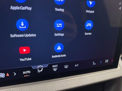 Used 2025 Ford Explorer ST image 37