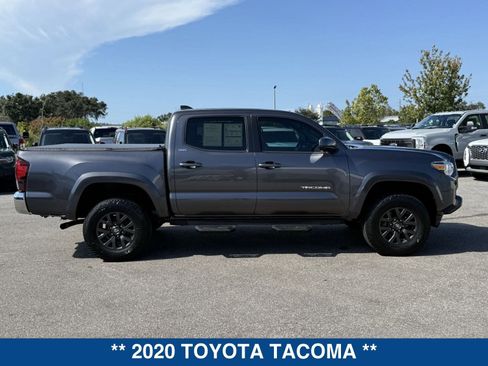 Used 2020 Toyota Tacoma SR5 image 3