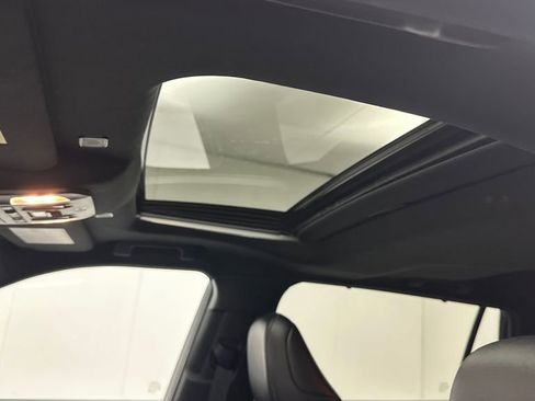 Used 2023 Toyota Highlander XSE image 15