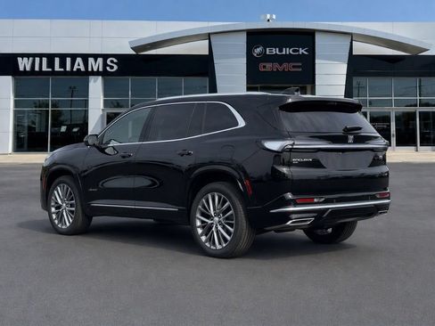Used 2025 Buick Enclave Avenir w/ Super Cruise Package AWD/4WD image 3