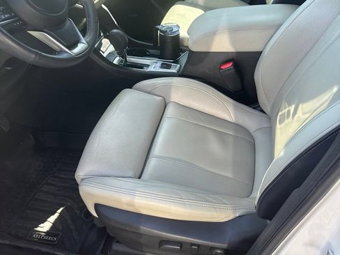 Certified 2023 Subaru Ascent Limited w/ Technology Package AWD/4WD image 6