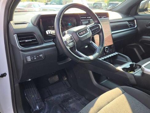 Used 2025 GMC Terrain Elevation AWD/4WD image 31