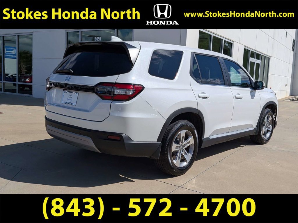 Used 2025 Honda Pilot EX-L image 4