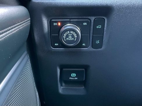 Used 2025 Ford Expedition Tremor AWD/4WD image 48