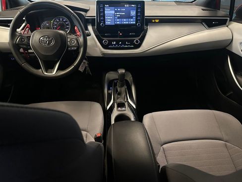 Used 2021 Toyota Corolla SE w/ Carpet Mat Package (TMS) FWD image 9