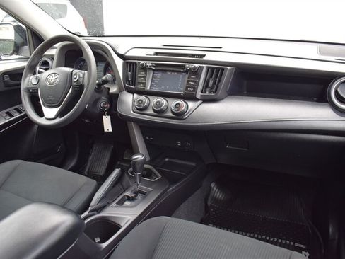 Used 2017 Toyota RAV4 LE w/ All Weather Liner Package AWD/4WD image 11