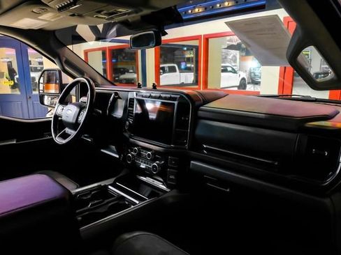 Used 2023 Ford F350 Lariat w/ Lariat Ultimate Package AWD/4WD image 13