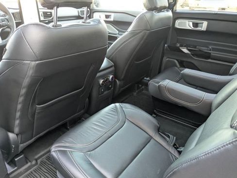 Used 2022 Ford Explorer ST w/ Equipment Group 401A image 24