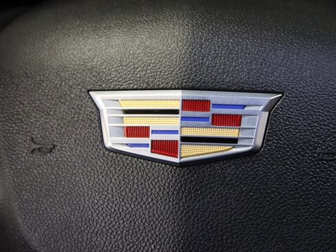 Used 2020 Cadillac XT4 Premium Luxury image 43