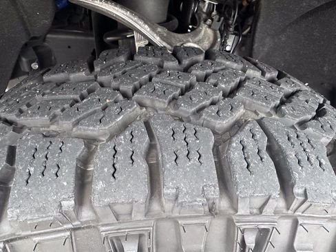 Used 2021 GMC Sierra 1500 AT4 image 14