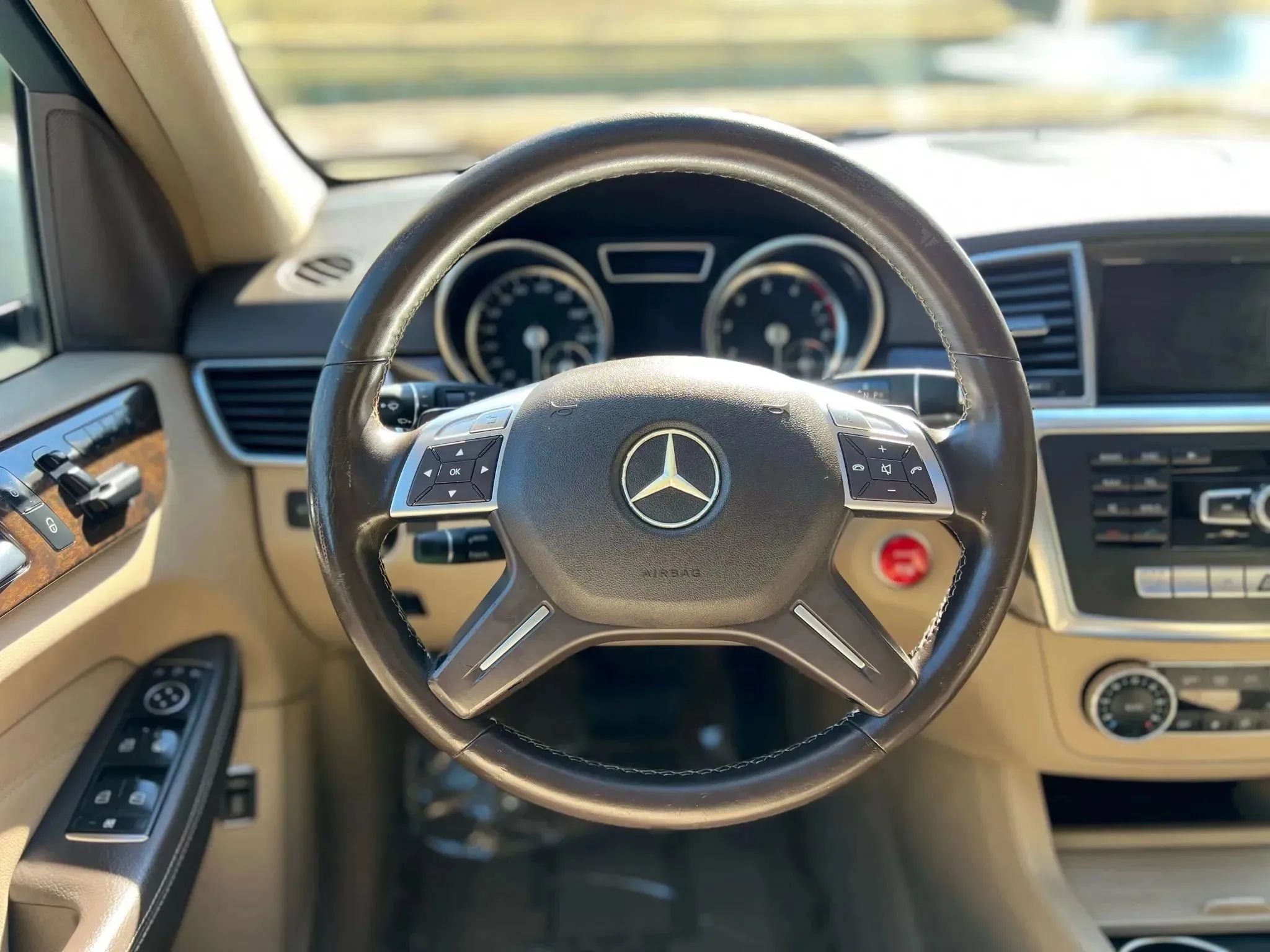 Used 2014 Mercedes-Benz ML 350 4MATIC image 25