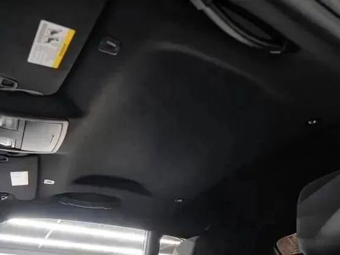 Used 2020 Dodge Challenger SXT image 36