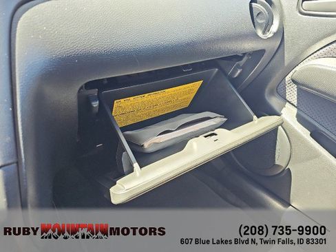 Used 2003 Mitsubishi Outlander XLS image 21