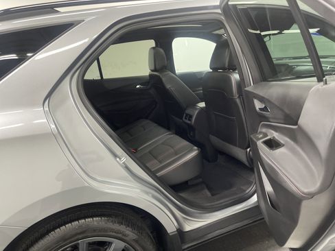 Used 2023 Chevrolet Equinox RS image 21