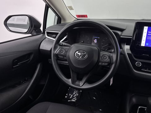 Used 2024 Toyota Corolla LE FWD image 23