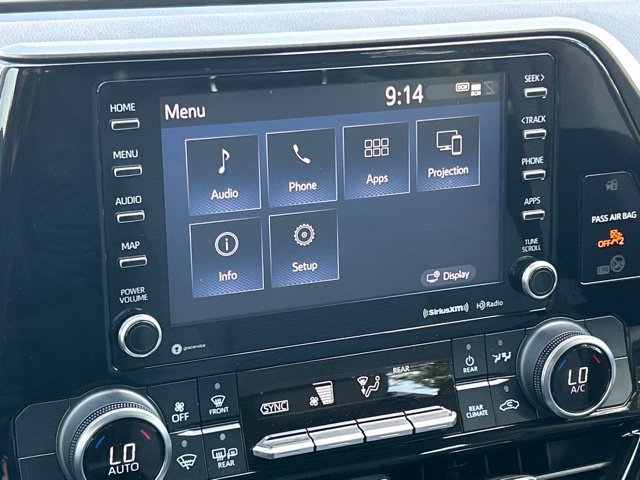 Used 2022 Toyota Highlander LE AWD/4WD image 65