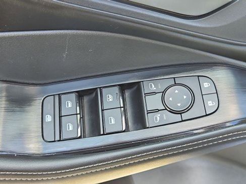 Used 2026 Nissan Rogue SV FWD image 22