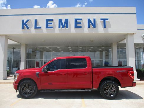 Used 2022 Ford F150 XLT w/ Equipment Group 302A High RWD image 1