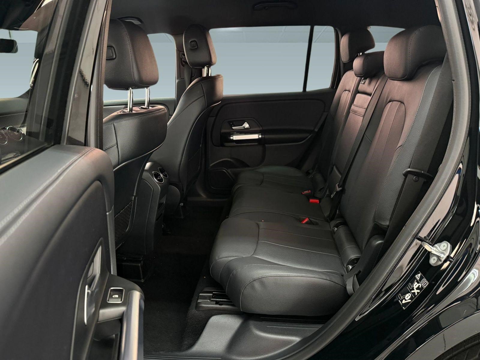 Used 2022 Mercedes-Benz GLB 250 image 20