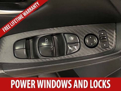 Used 2024 Nissan Sentra SV FWD image 7