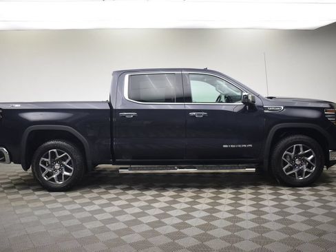 Used 2022 GMC Sierra 1500 SLT AWD/4WD image 15