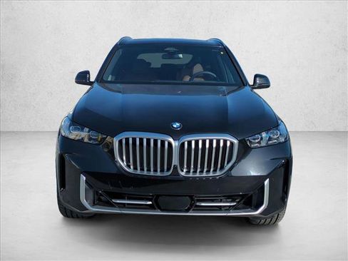 New 2026 BMW X5 sDrive40i image 6