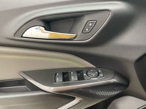New 2026 Chevrolet Trax ACTIV w/ Driver Confidence Package FWD image 11
