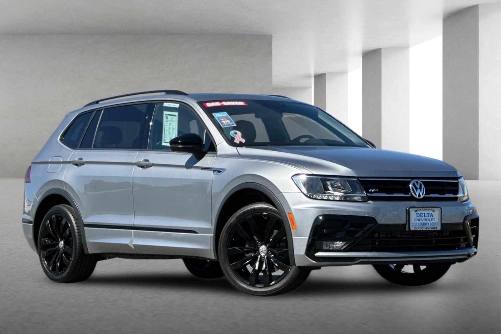 Used 2021 Volkswagen Tiguan SE R-Line AWD/4WD image 1