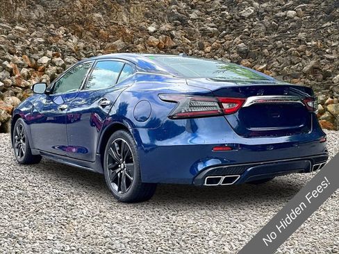 Used 2019 Nissan Maxima 3.5 SV w/ Floor Mat Group FWD image 10