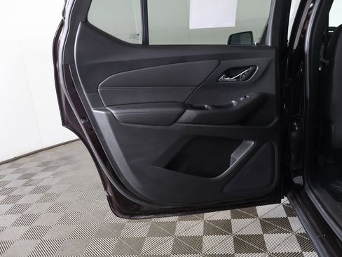Used 2022 Chevrolet Traverse LT w/ LPO, Floor Liner Package image 26