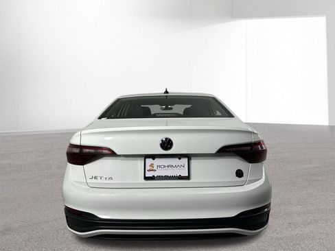 Used 2023 Volkswagen Jetta S image 31