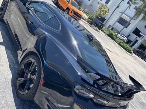 Certified 2024 Chevrolet Camaro SS RWD image 3