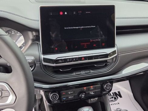 Used 2022 Jeep Compass Altitude image 19