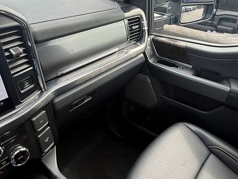 New 2026 Ford F250 Lariat w/ Black Appearance Package image 26