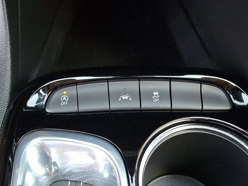 Used 2023 Buick Encore GX Preferred w/ Cold Weather Comfort Package FWD image 26
