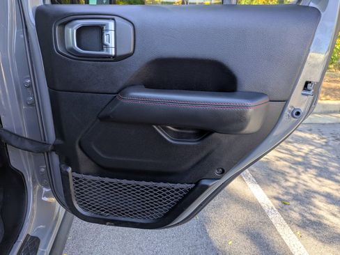 Used 2020 Jeep Gladiator Rubicon image 29