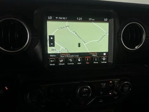 Used 2023 Jeep Wrangler Unlimited Sahara w/ Cold Weather Group image 16