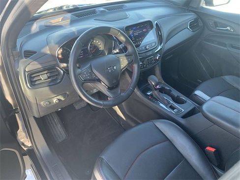 Certified 2023 Chevrolet Equinox RS w/ RS Leather Package image 10