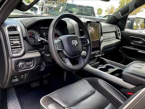 Used 2025 RAM 1500 Laramie image 18